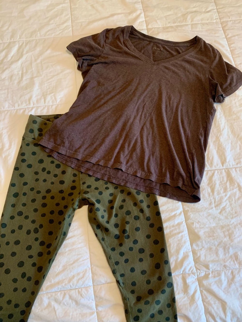 Pact Organic Heather V-Neck + Black Green Spotted Pants | Size S